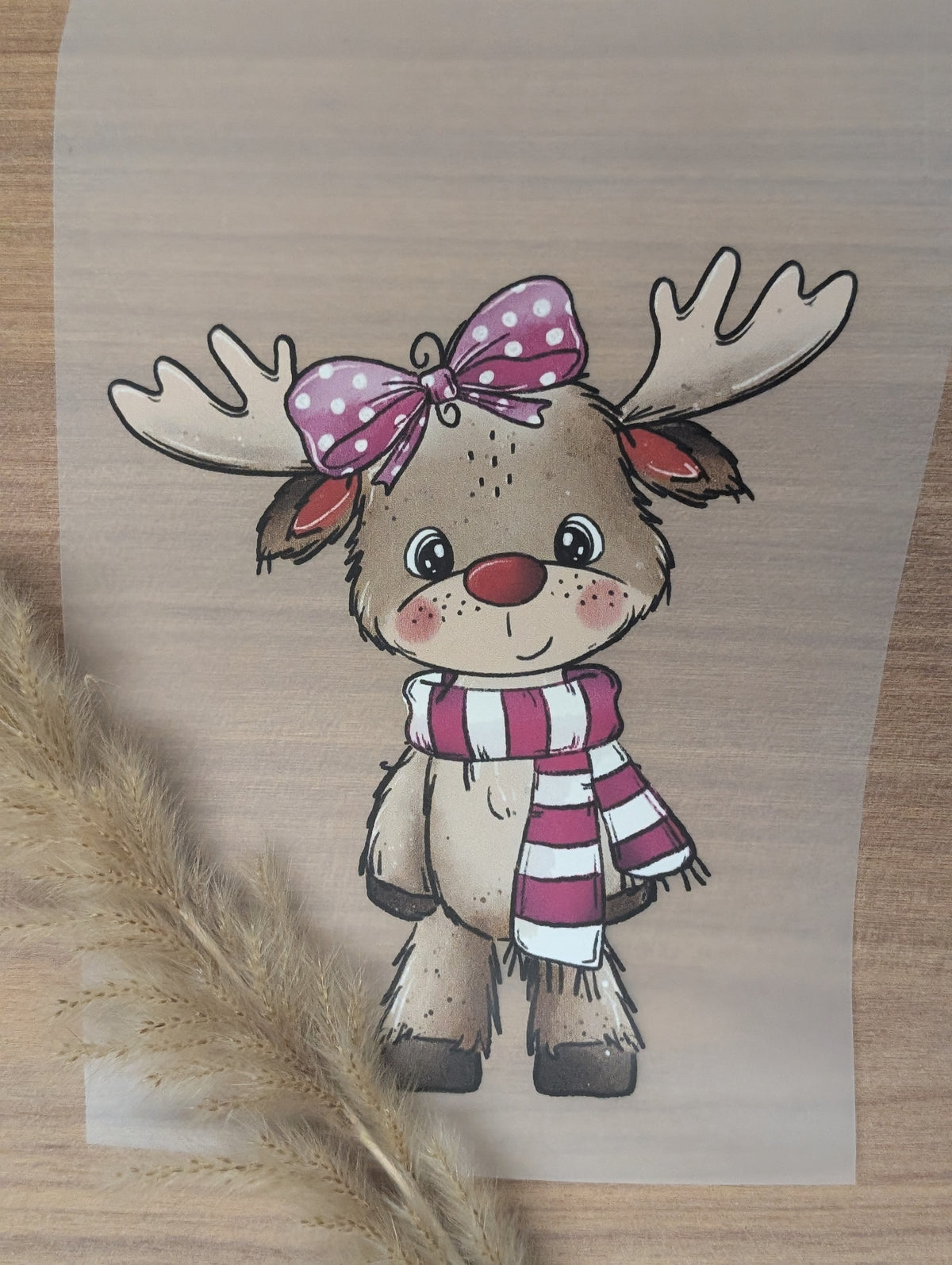 Süßes Rentier Bügelbild mit Schleife & Schal